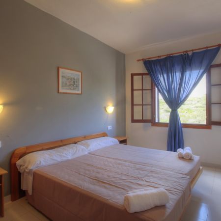 Fergus Club Carema Splash Playas De Fornells Номер фото