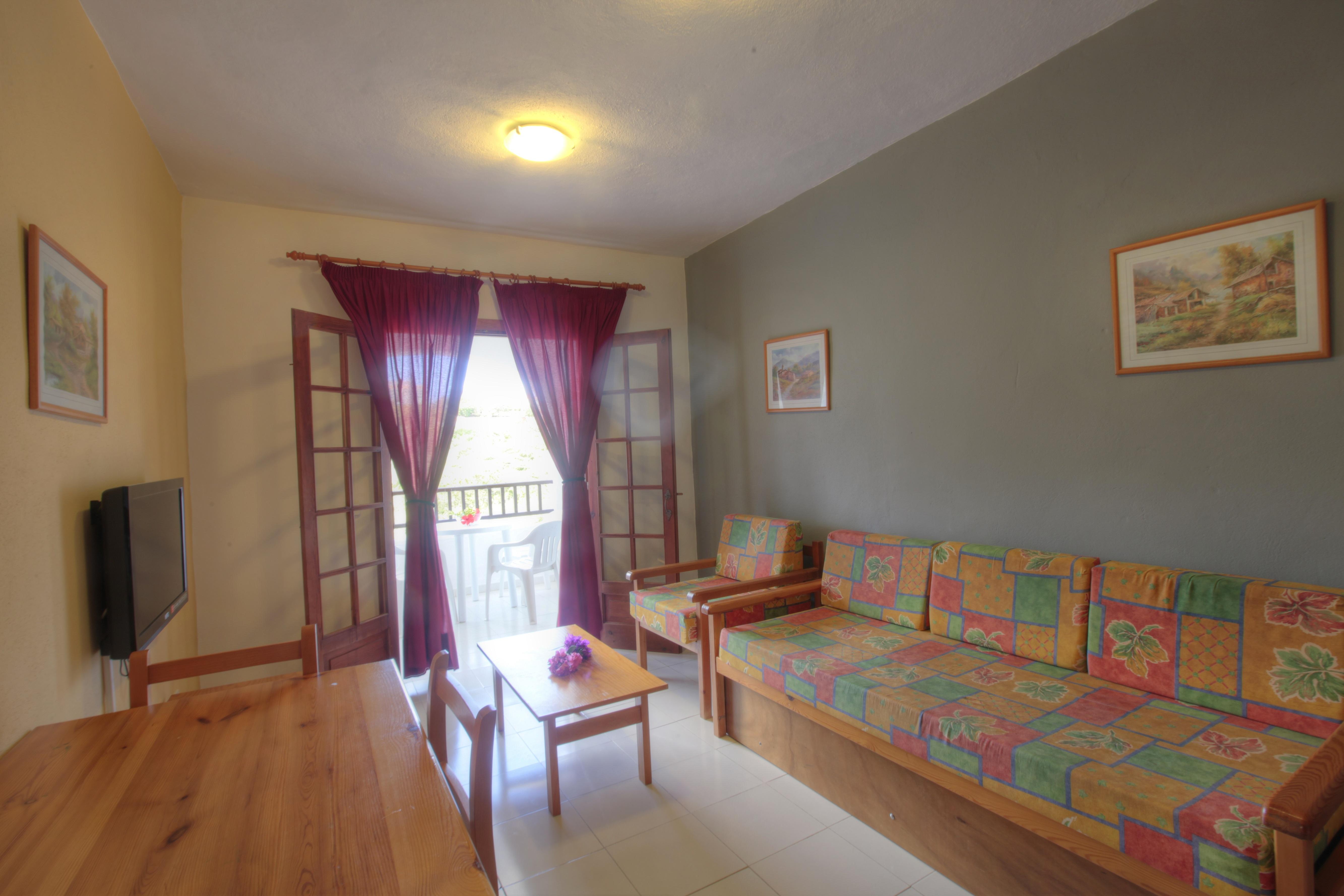 Fergus Club Carema Splash Playas De Fornells Экстерьер фото