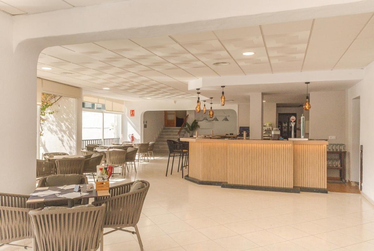 Fergus Club Carema Splash Playas De Fornells Экстерьер фото