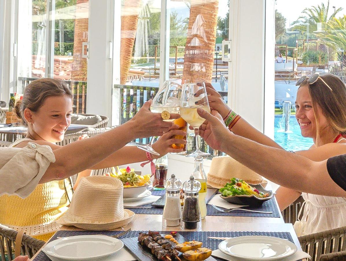 Fergus Club Carema Splash Playas De Fornells Экстерьер фото